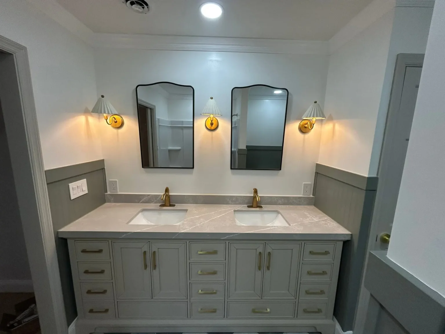 Bathroom double vanity in Beverly Hills by Athenian Builders