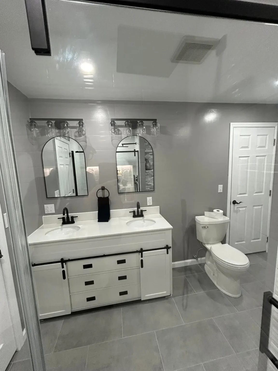 Bathroom vanity in Encino by Athenian Builders